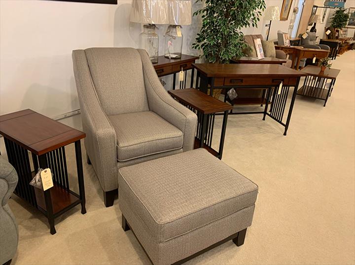 Dessel Roach Furniture & Floors Furniture Store West Union, IA